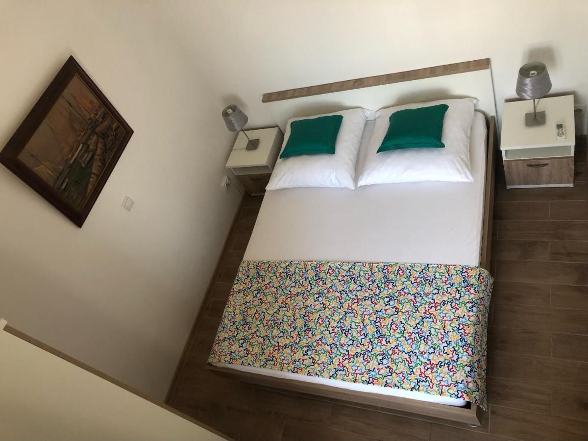 Apartman Tijana Apartment มาคาร์สกา ภายนอก รูปภาพ