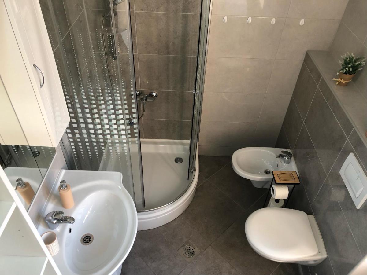 Apartman Tijana Apartment มาคาร์สกา ภายนอก รูปภาพ